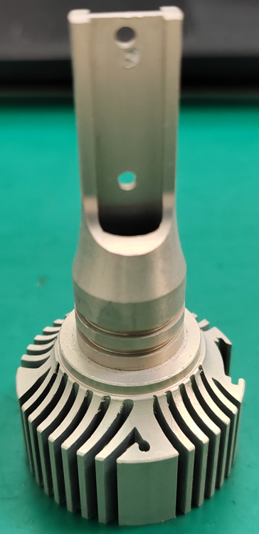 車大燈散熱器/超導(dǎo)鋁散熱器